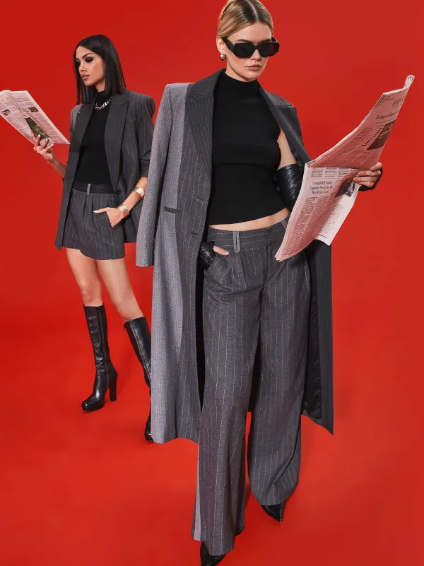 Alice and Olivia Colley Notch Collar Blazer + Conry Pleated Cuff Short-Women Matching Sets